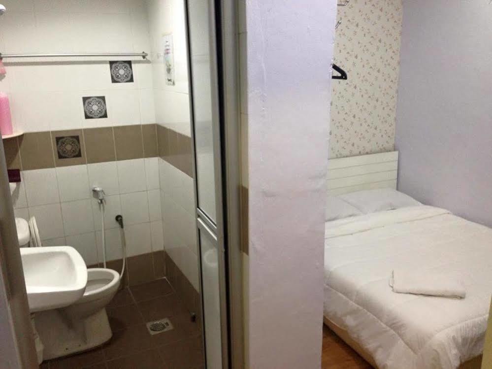Voyage Cottage Lodge Malacca Екстер'єр фото