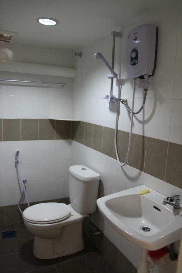 Voyage Cottage Lodge Malacca Екстер'єр фото