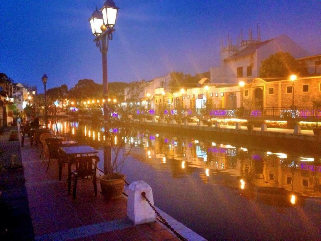 Voyage Cottage Lodge Malacca Екстер'єр фото